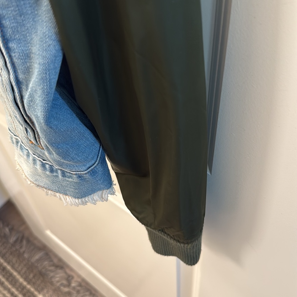 Standard Issue Jacket - Picture 4 of 9